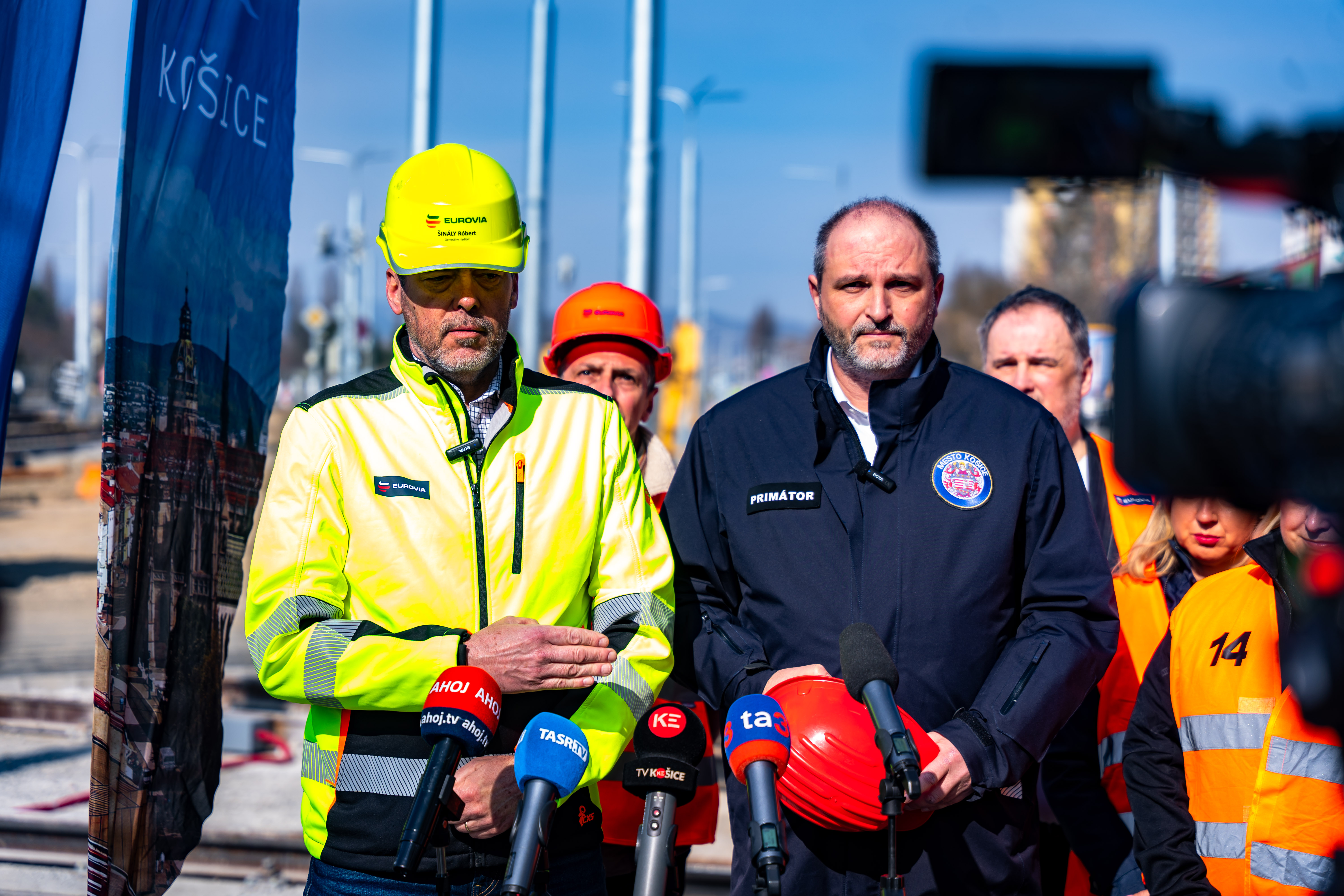 Tlacovy brifing - Modernizacia elektrickovych trati MET 2-1-3